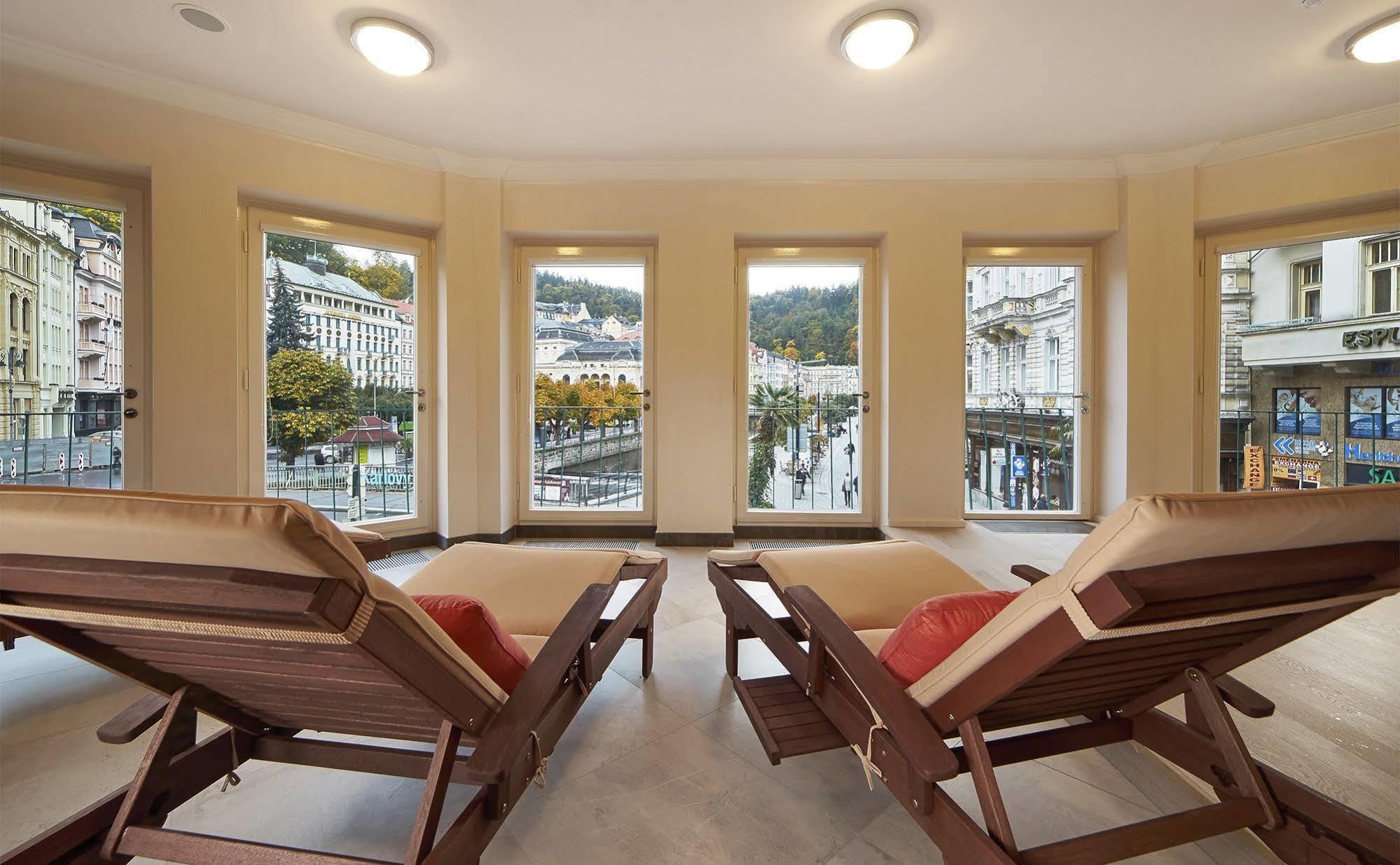 Ea Hotel Atlantic Palace Karlovy Vary Bagian luar foto